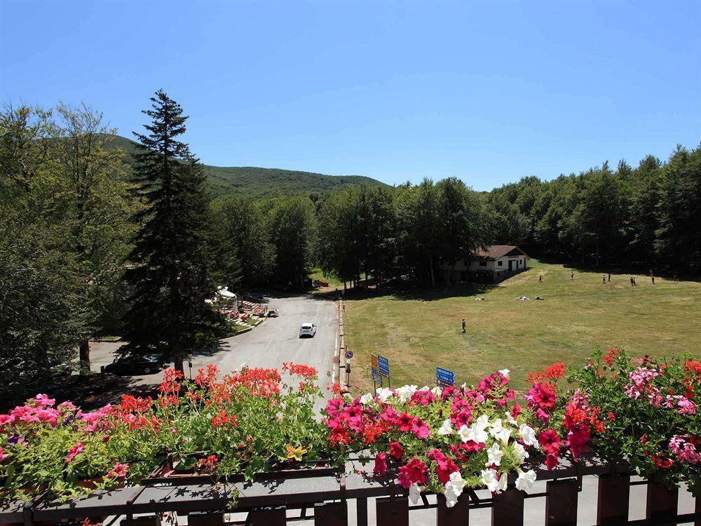 Albergo Le Macinaie - Monte Amiata Кастель-дель-Пьяно Экстерьер фото