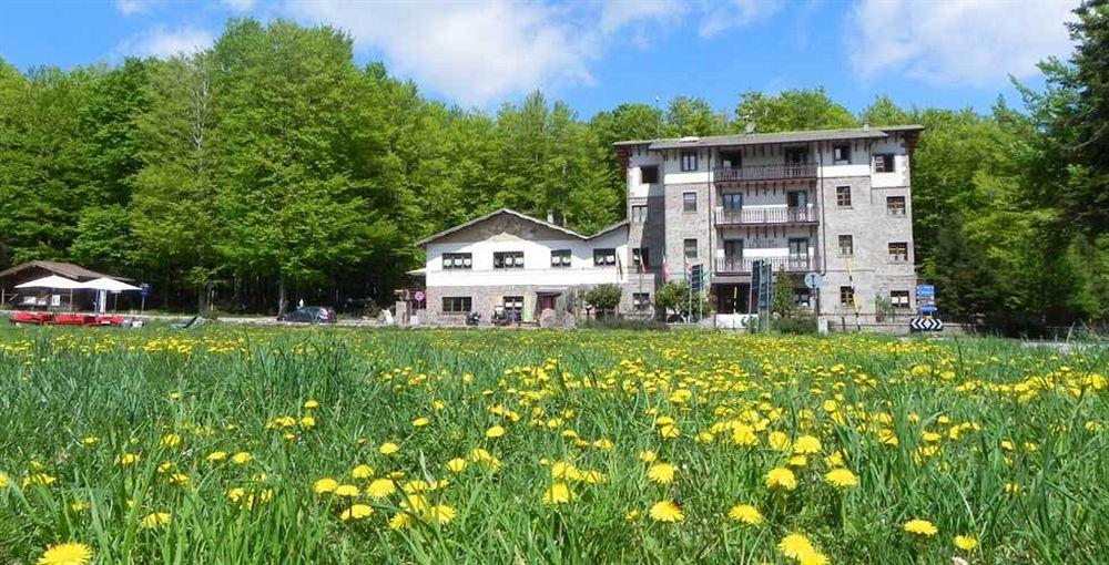 Albergo Le Macinaie - Monte Amiata Кастель-дель-Пьяно Экстерьер фото