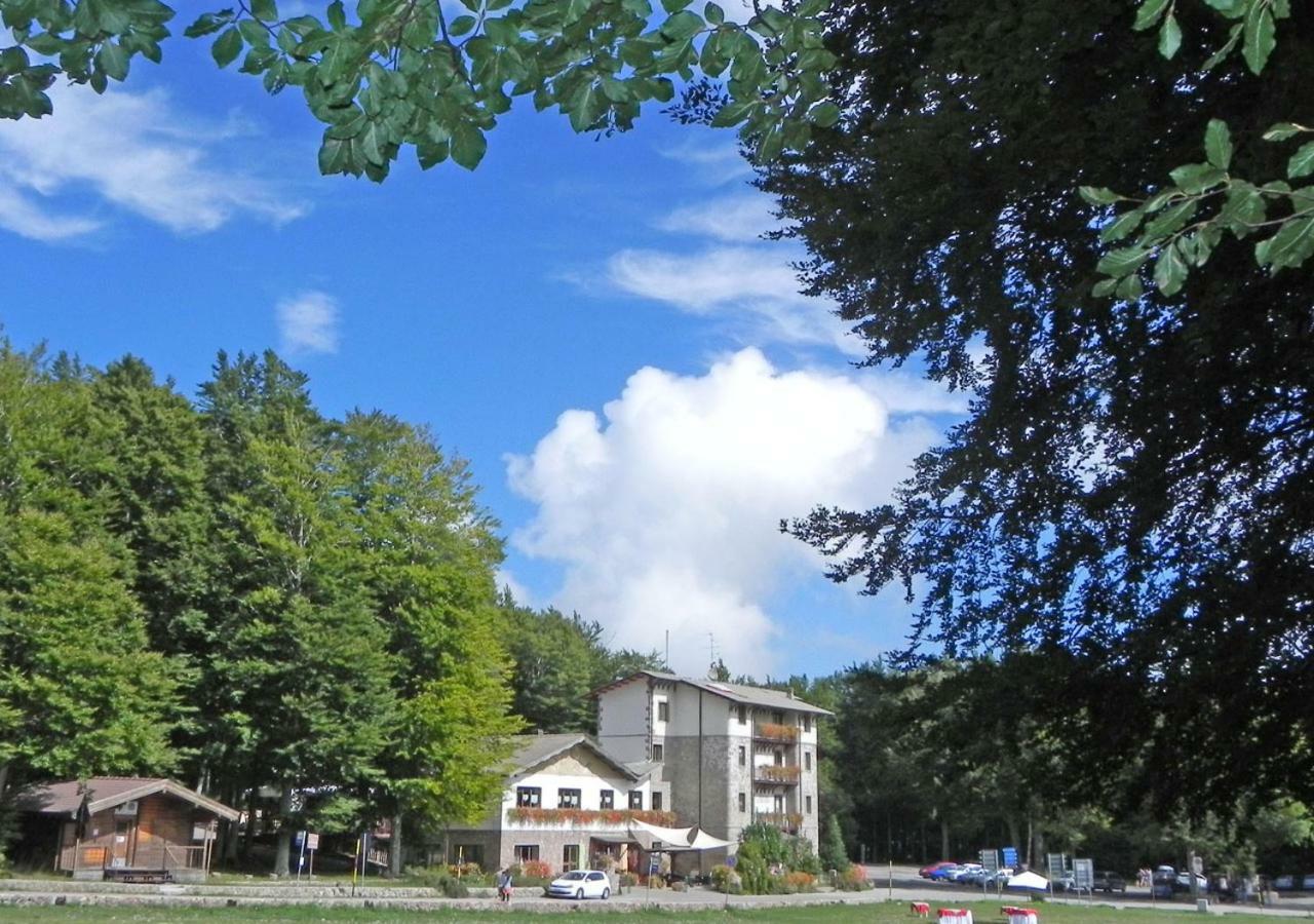 Albergo Le Macinaie - Monte Amiata Кастель-дель-Пьяно Экстерьер фото